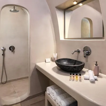 Hill Aparthotel Fira (Santorini)