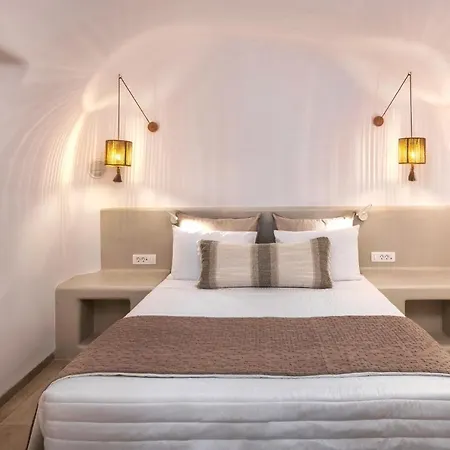 Hill 4* Fira (Santorini)