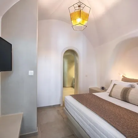 Hill 4* Fira (Santorini)