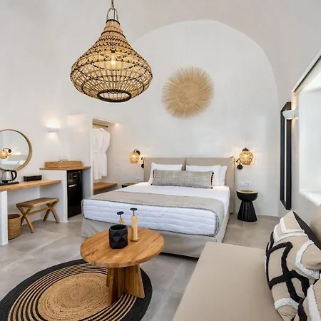 Hill Aparthotel Fira (Santorini)