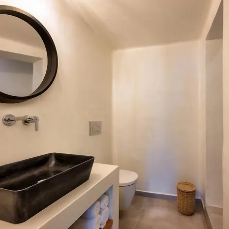 Hill Aparthotel Fira (Santorini)