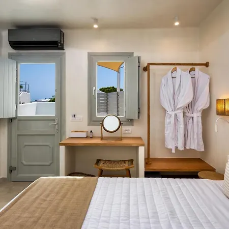 Hill Aparthotel 4*