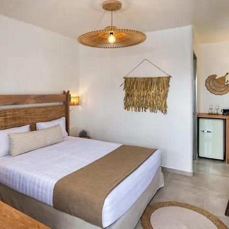 Hill Aparthotel Fira (Santorini)