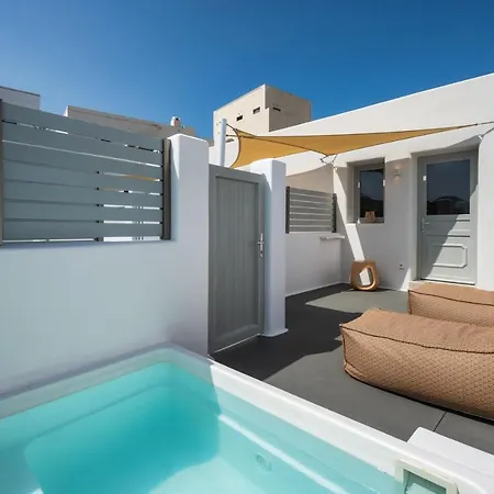 Hill Aparthotel