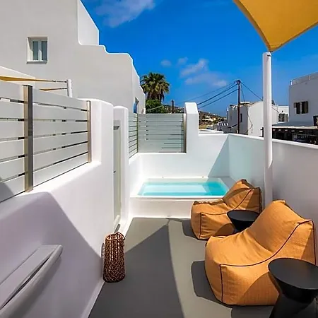 Aparthotel Hill Fira (Santorini)