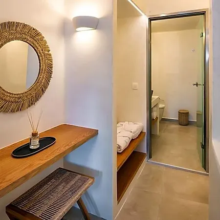 Hill 4* Fira (Santorini)