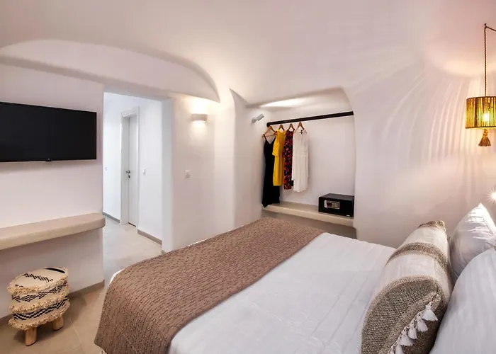 Hill Fira (Santorini)