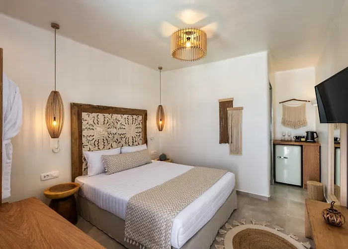 Hill 4* Fira (Santorini)