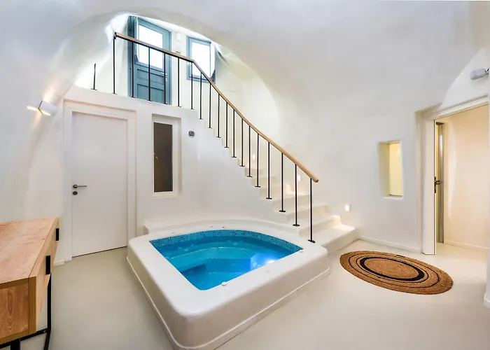 Lejlighedshotel Hill Fira (Santorini)