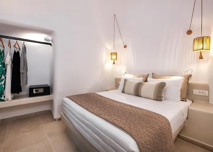 Aparthotel Hill Firá